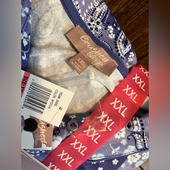 NWT Brushed Sleep two-piece pajama set. Size XXL.  Short sleeve top. - Picture 7 of 11